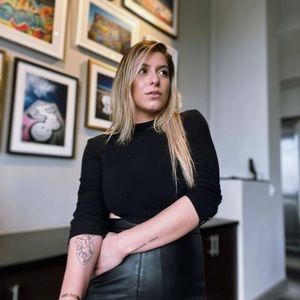 Meet your Posher, Eve